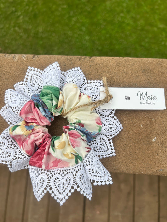 Flower 2 - scrunchie